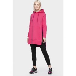 Bluza damska z rozcięciami po bokach. Bluzy damskie s, bez wzorów, z dzianiny, bez rękawów, z kapturem. Za 169,99 zł.