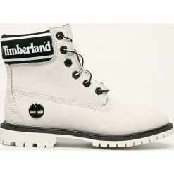 Timberland - Workery skórzane 6in Premium. Białe workery damskie Timberland, ze skóry, z okrągłym noskiem, bez obcasa, na obcasie, na sznurówki. W wyprzedaży za 679,90 zł.