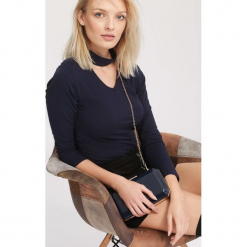 Granatowa Bluzka Disillusion. Niebieskie bluzki damskie marki other, xl. Za 29,99 zł.