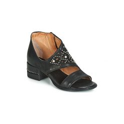 Sandały Airstep / A.S.98 MORAINE. Czarne sandały damskie marki Airstep / A.S.98, bez wzorów, bez obcasa, bez zapięcia. Za 879,00 zł.