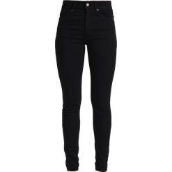 Kings Of Indigo JUNO HIGH Jeansy Slim Fit black rinse. Czarne rurki damskie marki Kings Of Indigo, z elastanu. Za 419,00 zł.