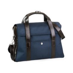Stylowa torba męska na ramię granatowa. Niebieskie torby męskie na ramię marki Brødrene, ze skóry, na ramię. Za 350,00 zł.
