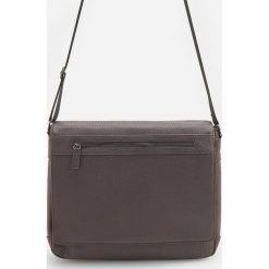 Torba na laptop - Brązowy. Pomarańczowe torby na laptopa Reserved. W wyprzedaży za 29,99 zł.