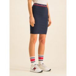 Spódnica ołówkowa Tommy Jeans Bodycon DW0DW07634. Niebieskie spódniczki damskie Tommy Jeans, xs, bez wzorów, z elastanu, mini, ołówkowe. W wyprzedaży za 239,00 zł.