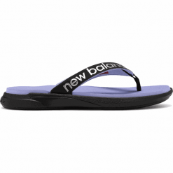 New Balance SWT340L1. Klapki damskie New Balance, bez wzorów, z gumy, bez obcasa. W wyprzedaży za 99,99 zł.