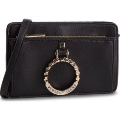 Torebka VERSACE JEANS - E1VTBBA3 70880 899. Czarne listonoszki damskie Versace Jeans, bez wzorów, z jeansu, bez dodatków. W wyprzedaży za 319,00 zł.