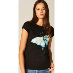 Koszulka z nadrukiem - Czarny. Czarne t-shirty damskie marki Mohito, l, z nadrukiem. Za 59,99 zł.