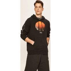 Element - Bluza X NATIONAL GEOGRAPHIC. Czarne bluzy męskie Element, s, z nadrukiem, z bawełny, z kapturem, bez rękawów, z kapturem. W wyprzedaży za 269,90 zł.