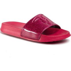 Klapki Trussardi Jeans 79A00516. Różowe klapki damskie Trussardi Jeans, bez wzorów, z jeansu, bez obcasa. W wyprzedaży za 159,00 zł.