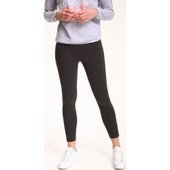 Legginsy damskie gładkie. Szare legginsy sportowe damskie DRYWASH, na lato, s, bez wzorów, z gumy. W wyprzedaży za 24,99 zł.