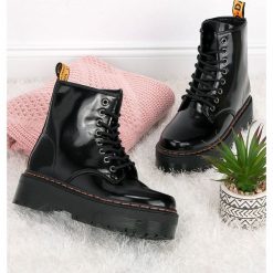 Glany damskie N/M KS-1255 Czarne. Czarne glany damskie N/M, z tkaniny, bez obcasa, na zamek. Za 139,00 zł.