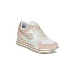 Buty No Name PARKO JOGGER. Różowe trampki i tenisówki damskie marki No Name, bez wzorów, bez zapięcia. Za 423,20 zł.
