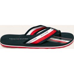 Tommy Hilfiger - Japonki. Czarne kapcie męskie ze skóry. Za 159,90 zł.
