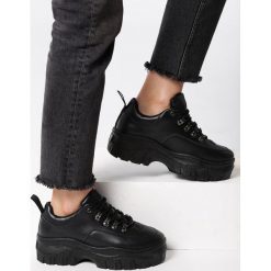 Czarne Sneakersy Carly. Czarne buty sportowe damskie Born2be, bez wzorów, sportowe. Za 104,99 zł.