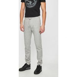Haily's Men - Spodnie. Niebieskie spodnie męskie marki Haily's Men, na co dzień, s, bez wzorów, z bawełny, casualowe. Za 89,90 zł.