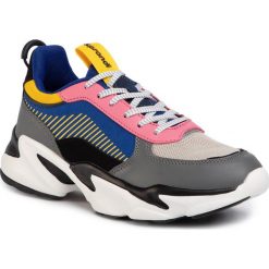 Sneakersy SPRANDI - WP40-PO6111 Gray. Szare półbuty damskie Sprandi, na co dzień, bez wzorów, ze skóry ekologicznej, bez obcasa, bez zapięcia. Za 139,99 zł.