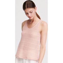 Dzianinowy top - Pomarańczowy. Pomarańczowe topy damskie Reserved, s, bez wzorów, z dzianiny, bez kołnierzyka. W wyprzedaży za 14,99 zł.