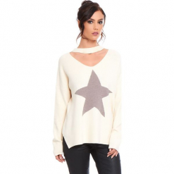 Sweter "Etoile" w kolorze beżowym. Brązowe swetry klasyczne damskie marki Cosy Winter, s, prążkowane, z okrągłym kołnierzem. W wyprzedaży za 136,95 zł.