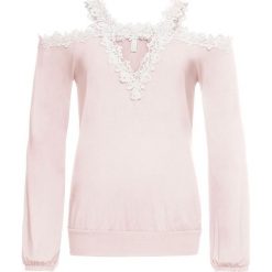 Shirt z długim rękawem bonprix jasnoróżowy. Różowe koszulki damskie marki bonprix, bez wzorów, eleganckie, bez kołnierzyka. Za 74,99 zł.