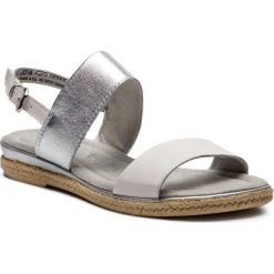 Espadryle MARCO TOZZI - 2-28129-20 White Comb 197. Szare espadryle damskie Marco Tozzi, bez wzorów, ze skóry, bez obcasa, na obcasie. W wyprzedaży za 119,00 zł.
