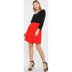 Spódniczki trapezowe: Pieces PCINGEBETH SKIRT Spódnica trapezowa flame scarlet ground