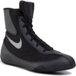 Buty NIKE - Machomai 321819 001 Black/Mtlc Dark Grey. Czarne buty sportowe męskie Nike, ze skóry ekologicznej, bez zapięcia, na fitness i siłownię. Za 439,00 zł.