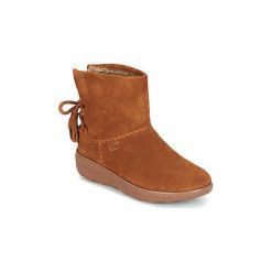 Botki FitFlop MUKLUK SHORTY II BOOTS WITH TASSELS. Pomarańczowe botki damskie FitFlop, bez obcasa, bez zapięcia. W wyprzedaży za 412,30 zł.