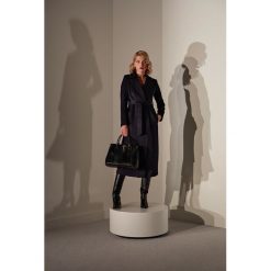 Answear Lab KRÓL kolekcja limitowana - Płaszcz wełniany Lisa. Niebieskie kurtki damskie Answear Lab, s, w paski, z poliesteru, klasyczne. Za 599,90 zł.