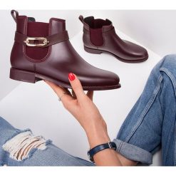 Kalosze damskie Ideal Shoes F-2889 Bordowe. Czerwone kalosze damskie Ideal Shoes, bez wzorów, z tkaniny. Za 69,00 zł.