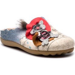 Kapcie MANITU - 320570 Beige 8. Brązowe klapki damskie Manitu, bez wzorów, z tworzywa sztucznego, bez obcasa. Za 149,00 zł.