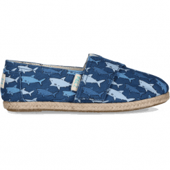 PAEZ chłopięce tenisówki na rzep Print Sharks 28 niebieski. Niebieskie buty chłopięce sportowe Paez, z bawełny, bez zapięcia. Za 166,00 zł.