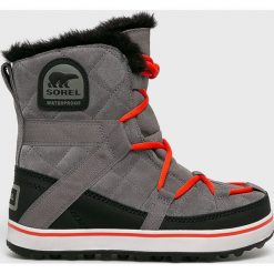 Sorel - Śniegowce Glacy Explorer Shortie. Szare śniegowce damskie Sorel, ze skóry, na sznurówki. W wyprzedaży za 449,90 zł.