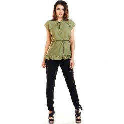 Khaki Letnia Bluzka z Falbankami. Brązowe bluzki dziewczęce Molly.pl, na lato, w paski, z dekoltem w serek, z krótkim rękawem, krótkie, bez kaptura. Za 99,90 zł.