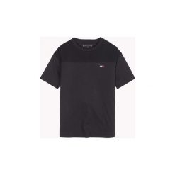 T-shirty z krótkim rękawem Dziecko Tommy Hilfiger KB0KB04546 SPORTS PIQUE. Czarne t-shirty chłopięce TOMMY HILFIGER, bez wzorów, z krótkim rękawem. Za 121,20 zł.