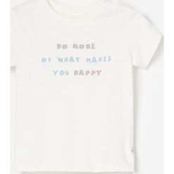 KOSZULKA CHŁOPIĘCA - Kremowy. Białe t-shirty chłopięce Reserved, bez wzorów, bez rękawów. Za 14,99 zł.