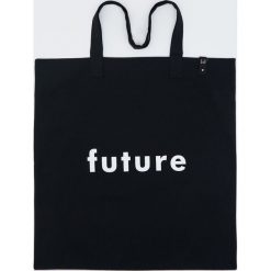 Torebka shopper z napisem - Czarny. Czarne torby damskie na zakupy Sinsay, z napisami, bez dodatków. Za 9,99 zł.