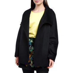 Płaszcz damski 84-9W-102-1. Czarne płaszcze damskie Wittchen, bez wzorów, z wiskozy, eleganckie. Za 499,00 zł.