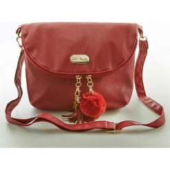 Torebka bonprix czerwony. Czerwone torebki klasyczne damskie bonprix, w paski, eleganckie, na ramię, bez dodatków. Za 16,99 zł.