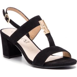 Sandały CAPRICE - 9-28303-22 Black Suede 004. Czarne klapki damskie Caprice, bez wzorów, ze skóry, bez obcasa, na obcasie. W wyprzedaży za 169,00 zł.