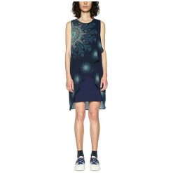 Desigual Ubierz Kamizelka Nadia 18swvwbq 5000 (Rozmiar 38). Różowe kamizelki damskie Desigual, bez wzorów. W wyprzedaży za 200,00 zł.