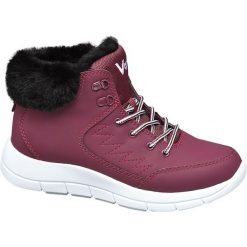 Bordowe botki damskie Vty z czarnym futerkiem Vty bordowe. Czerwone botki damskie Vty, z materiału, sportowe, bez obcasa, bez zapięcia. Za 139,90 zł.