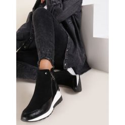 Czarne Botki Yserith. Czarne koturny damskie Renee, bez obcasa, na koturnie, bez zapięcia. Za 149,99 zł.