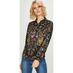 Desigual - Koszula. Czarne bluzki damskie Desigual, s, w kwiaty, z poliesteru, klasyczne. W wyprzedaży za 219,90 zł.