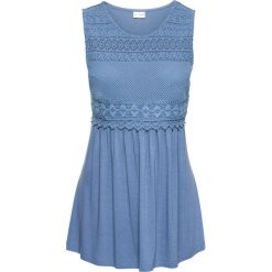 Top z koronką bonprix jasnoniebieski. Niebieskie topy damskie bonprix, w koronkowe wzory, z koronki. Za 79,99 zł.