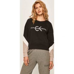 Calvin Klein Performance - Bluza. Czarne bluzy damskie Calvin Klein Performance, s, z nadrukiem, z bawełny, bez rękawów, bez kaptura. Za 399,90 zł.