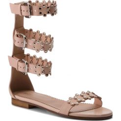 Sandały RED VALENTINO - PQ0S0A60 Desert R GA7. Brązowe klapki damskie Red Valentino, bez wzorów, ze skóry, bez obcasa, na obcasie. W wyprzedaży za 1179,00 zł.