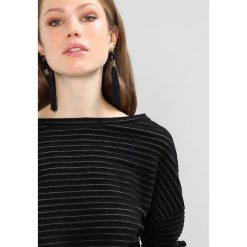 Bluzki asymetryczne: KIOMI REPEAT STRUCTURED RIB Bluzka z długim rękawem black