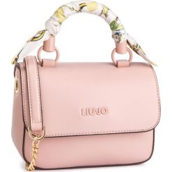 Torebka LIU JO - S Crossbody A19098 E0040 Lotus 51512. Różowe torebki klasyczne damskie marki Liu Jo, bez wzorów, ze skóry ekologicznej, bez dodatków. Za 499,00 zł.