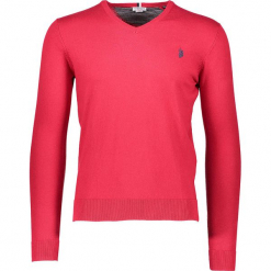 Sweter w kolorze różowym. Czerwone swetry klasyczne męskie marki U.S. Polo Assn., m, z haftami, z kaszmiru. W wyprzedaży za 217,95 zł.
