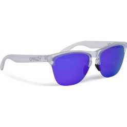 Okulary przeciwsłoneczne OAKLEY - Frogskins Lite OO9374-0363 Matte Clear/Violet Iridium. Fioletowe okulary przeciwsłoneczne damskie marki Oakley. W wyprzedaży za 419,00 zł.